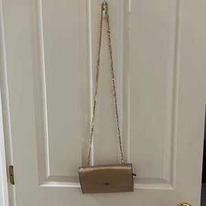 TAG ON Vince Camuto chain link shoulder bag